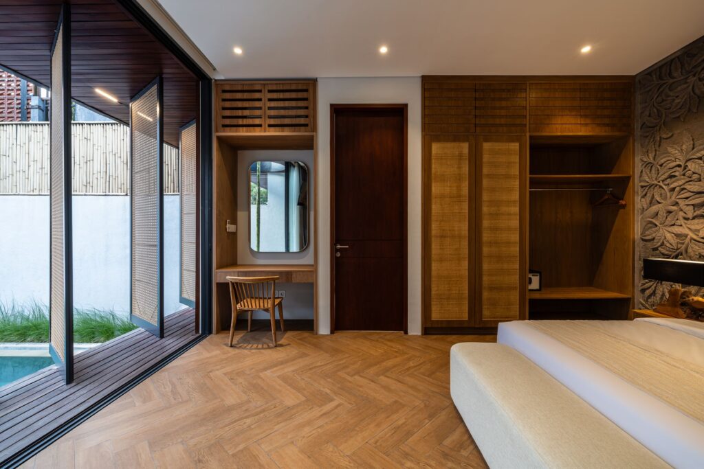 AMR Echo Beach Villa - 7