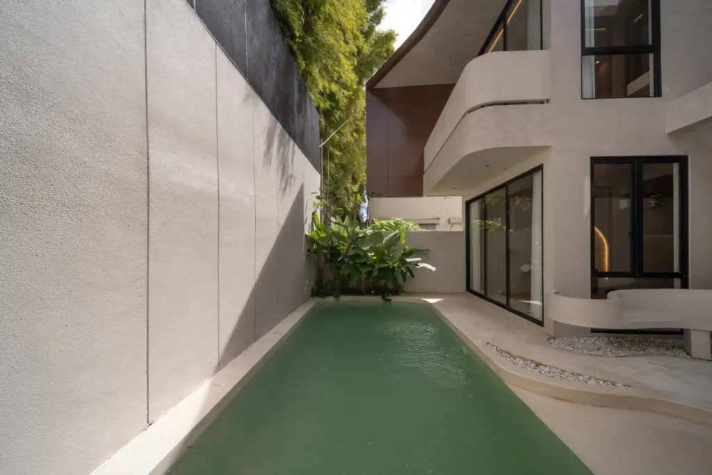Umber Villa - 35