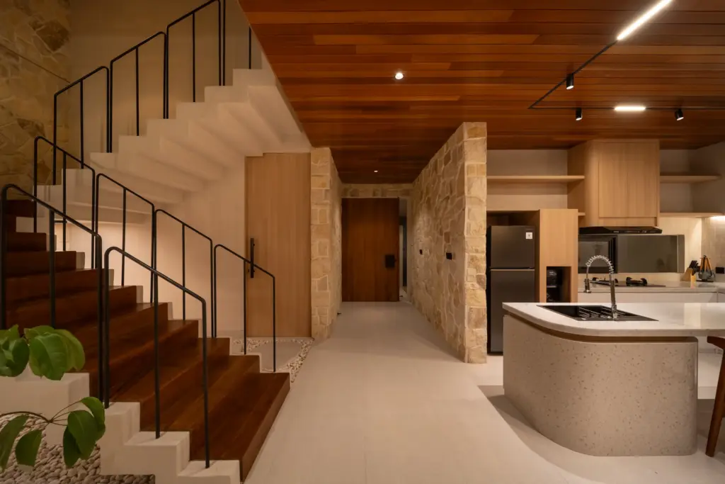 Umber Villa - 13