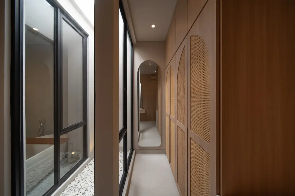 Umber Villa - 16